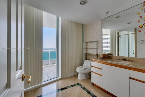 Copropriété à vendre à Miami, Floride: 3 chambres, 294.5 m2 № 1367033 - photo 17