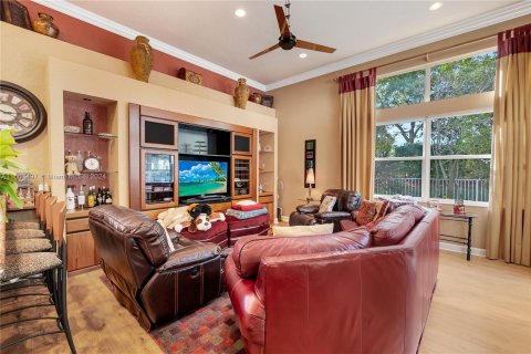 Villa ou maison à vendre à Parkland, Floride: 5 chambres, 259.66 m2 № 936397 - photo 15