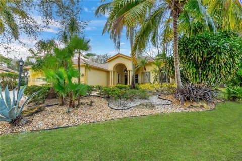 Villa ou maison à vendre à Parkland, Floride: 5 chambres, 259.66 m2 № 936397 - photo 4