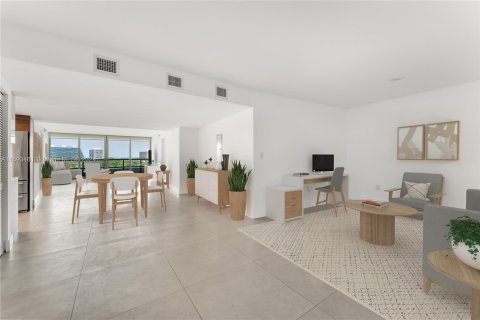 Condominio en venta en Bay Harbor Islands, Florida, 2 dormitorios, 167.41 m2 № 1220762 - foto 1