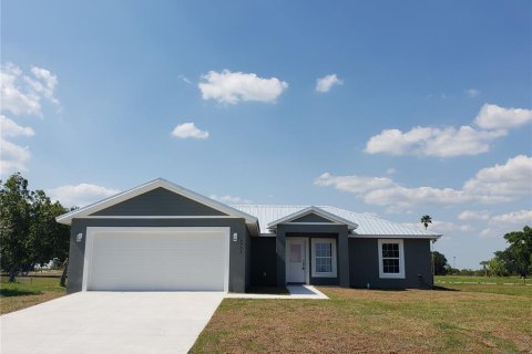 Casa en venta en Sebring, Florida, 3 dormitorios, 140.28 m2 № 1136898 - foto 1
