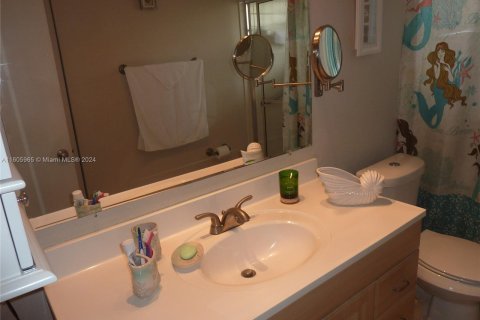 Condo in Sunrise, Florida, 1 bedroom  № 1229388 - photo 29