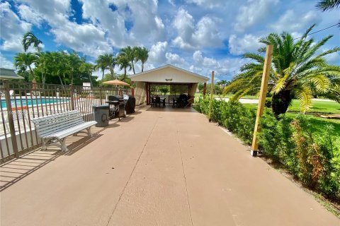 Copropriété à vendre à Lauderhill, Floride: 1 chambre, 63.17 m2 № 1232382 - photo 19