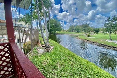 Condo in Lauderhill, Florida, 1 bedroom  № 1232382 - photo 23