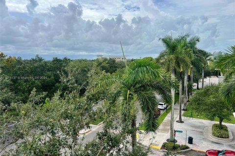 Condo in Jupiter, Florida, 1 bedroom  № 1397488 - photo 17