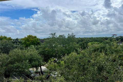 Condo in Jupiter, Florida, 1 bedroom  № 1397488 - photo 18