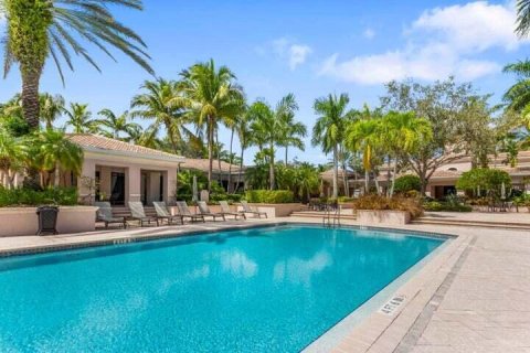 Copropriété à vendre à Palm Beach Gardens, Floride: 2 chambres, 98.2 m2 № 810626 - photo 12