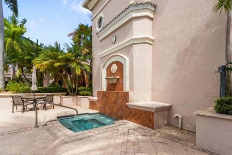 Copropriété à vendre à Palm Beach Gardens, Floride: 2 chambres, 98.2 m2 № 810626 - photo 11
