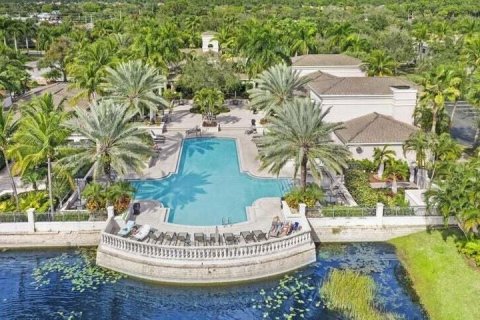 Condominio en venta en Palm Beach Gardens, Florida, 2 dormitorios, 98.2 m2 № 810626 - foto 13