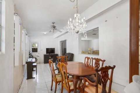 Villa ou maison à vendre à Vero Beach, Floride: 3 chambres, 114.55 m2 № 1146647 - photo 6