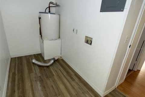 Снять в аренду квартиру в Лисбург, Флорида 3 комнаты, 80.27м2, № 1540237 - фото 12