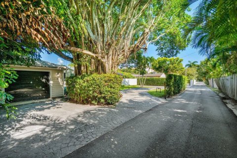 Villa ou maison à louer à Delray Beach, Floride: 4 chambres, 172.15 m2 № 846279 - photo 1