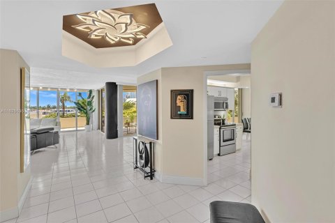 Copropriété à vendre à Aventura, Floride: 2 chambres, 179.86 m2 № 1281150 - photo 2