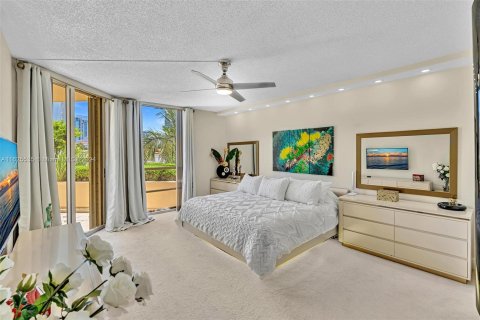 Copropriété à vendre à Aventura, Floride: 2 chambres, 179.86 m2 № 1281150 - photo 11