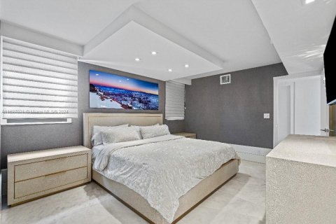 Copropriété à vendre à Miami Beach, Floride: 3 chambres, 221.11 m2 № 1281199 - photo 17