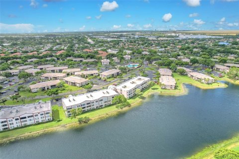 Condominio en venta en Tamarac, Florida, 2 dormitorios, 114.08 m2 № 1305012 - foto 28