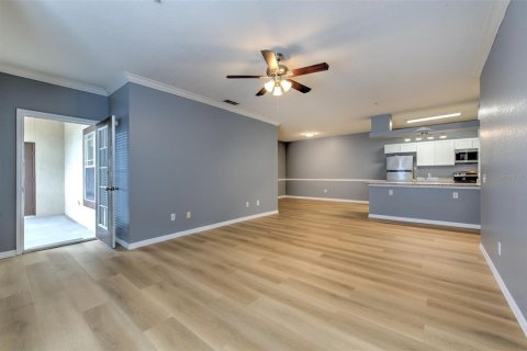 Copropriété à vendre à Tampa, Floride: 2 chambres, 117.99 m2 № 1363419 - photo 10