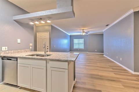 Copropriété à vendre à Tampa, Floride: 2 chambres, 117.99 m2 № 1363419 - photo 22