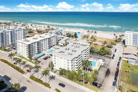 Copropriété à vendre à Hollywood, Floride: 1 chambre, 73.11 m2 № 1330202 - photo 3