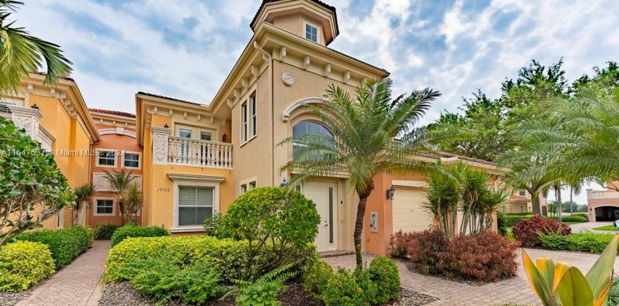 Condo in Naples, Florida, 4 bedrooms  № 1330204