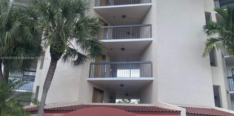 Condo in Lauderhill, Florida, 2 bedrooms  № 1291697