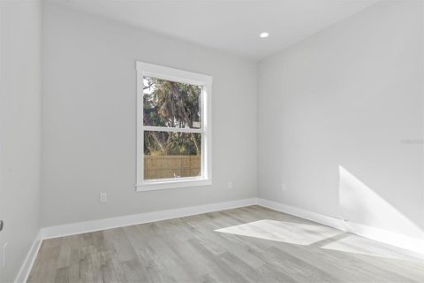 Casa en venta en Port Charlotte, Florida, 3 dormitorios, 218.97 m2 № 939453 - foto 11
