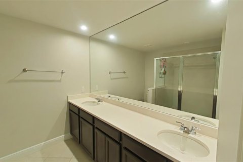 Adosado en venta en Lutz, Florida, 3 dormitorios, 182.83 m2 № 1367895 - foto 18