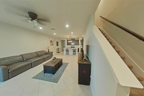 Adosado en venta en Lutz, Florida, 3 dormitorios, 182.83 m2 № 1367895 - foto 11