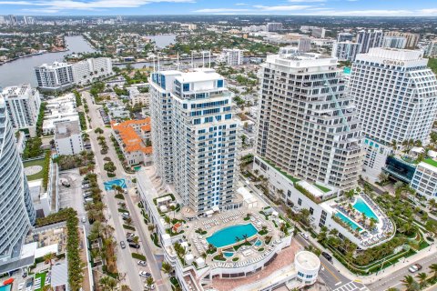 Condominio en venta en Fort Lauderdale, Florida, 1 dormitorio, 61.5 m2 № 948958 - foto 11