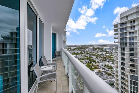 Condo in Fort Lauderdale, Florida, 1 bedroom  № 948958 - photo 4