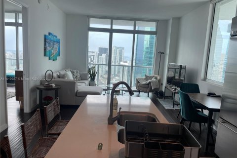 Condominio en venta en Miami, Florida, 1 dormitorio, 74.6 m2 № 652313 - foto 30