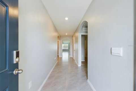 Villa ou maison à vendre à Kissimmee, Floride: 4 chambres, 171.5 m2 № 1326939 - photo 4