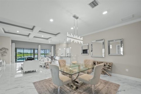 Villa ou maison à vendre à Sarasota, Floride: 4 chambres, 368.17 m2 № 1366289 - photo 12