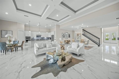 Villa ou maison à vendre à Sarasota, Floride: 4 chambres, 368.17 m2 № 1366289 - photo 13