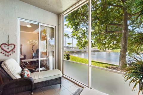 Condo in Tamarac, Florida, 2 bedrooms  № 1101075 - photo 18