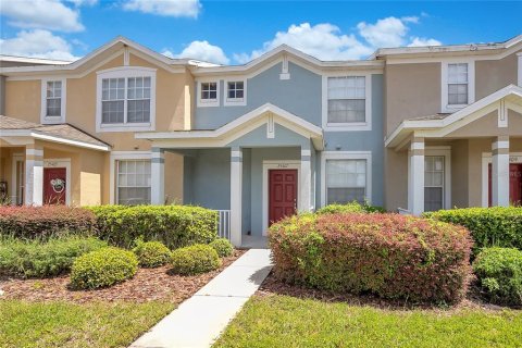 Townhouse in Land O' Lakes, Florida 2 bedrooms, 111.02 sq.m. № 1318440 - photo 16