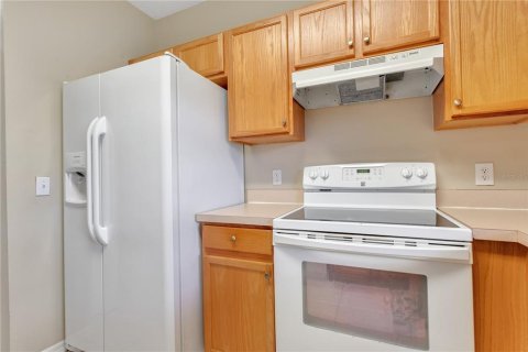 Townhouse in Land O' Lakes, Florida 2 bedrooms, 111.02 sq.m. № 1318440 - photo 22