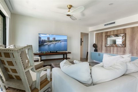 Condominio en venta en Miami, Florida, 2 dormitorios, 98.48 m2 № 1366972 - foto 12