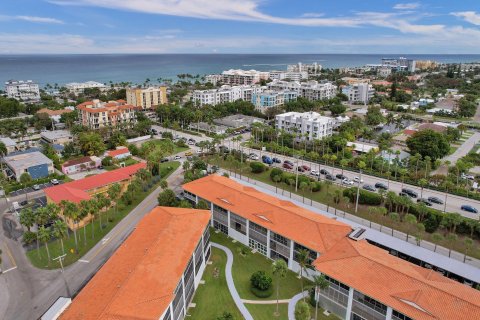 Copropriété à vendre à Deerfield Beach, Floride: 2 chambres, 87.42 m2 № 1183023 - photo 15