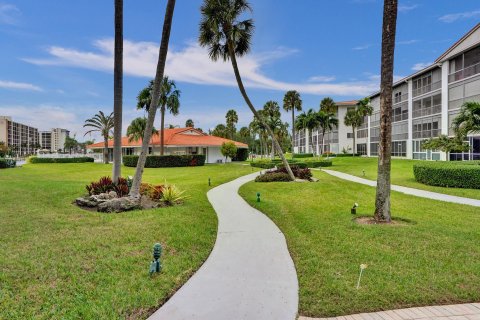 Copropriété à vendre à Deerfield Beach, Floride: 2 chambres, 87.42 m2 № 1183023 - photo 12