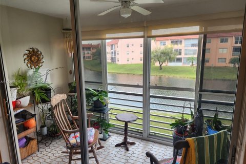 Condominio en venta en Sunrise, Florida, 2 dormitorios, 78.97 m2 № 935051 - foto 13