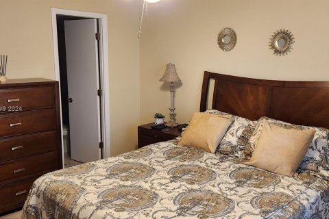 Купить кондоминиум в Санрайз, Флорида 2 спальни, 78.97м2, № 935051 - фото 10