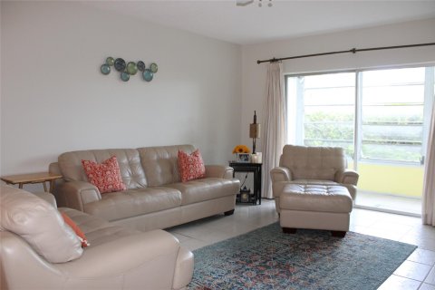 Condo in Fort Lauderdale, Florida, 2 bedrooms  № 1103532 - photo 9