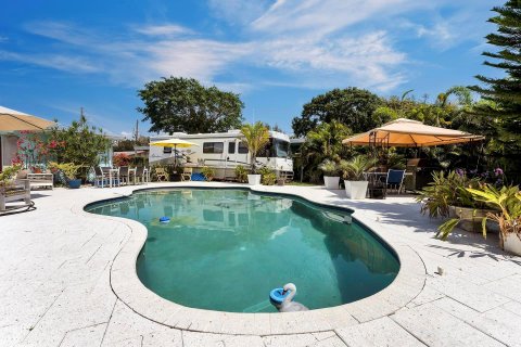 Casa en venta en Fort Lauderdale, Florida, 3 dormitorios, 109.81 m2 № 1182054 - foto 13