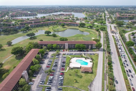 Condo in Pembroke Pines, Florida, 2 bedrooms  № 1182062 - photo 5