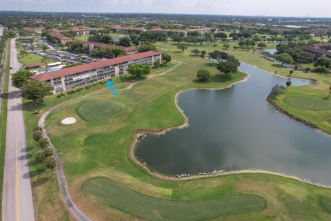 Copropriété à vendre à Pembroke Pines, Floride: 2 chambres, 88.54 m2 № 1182062 - photo 7