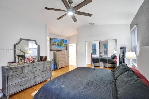 Casa en venta en Coral Springs, Florida, 4 dormitorios, 203.27 m2 № 920882 - foto 20
