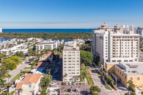 Copropriété à vendre à Fort Lauderdale, Floride: 1 chambre, 87.33 m2 № 1142238 - photo 3