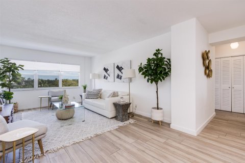 Copropriété à vendre à Fort Lauderdale, Floride: 1 chambre, 87.33 m2 № 1142238 - photo 25