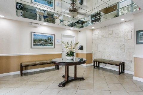 Condo in Fort Lauderdale, Florida, 1 bedroom  № 1142238 - photo 9